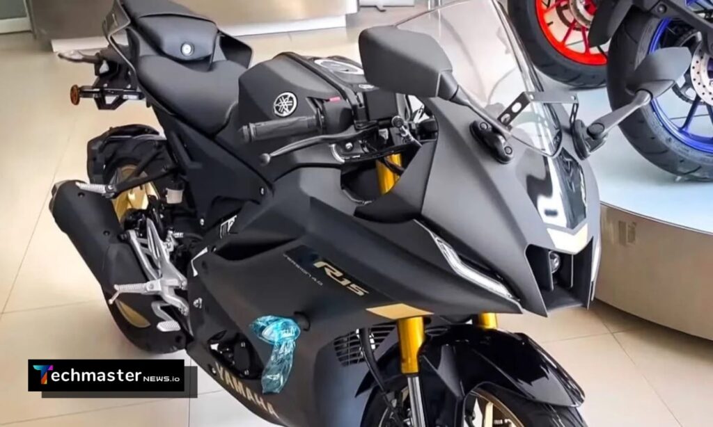 "Yamaha R15 V4: Still the Dominant 150cc Sport Bike in 2025?"